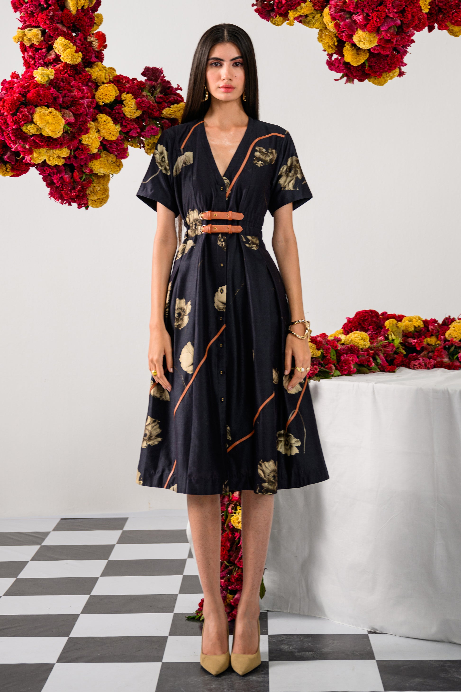 ELINA FLARE DRESS M