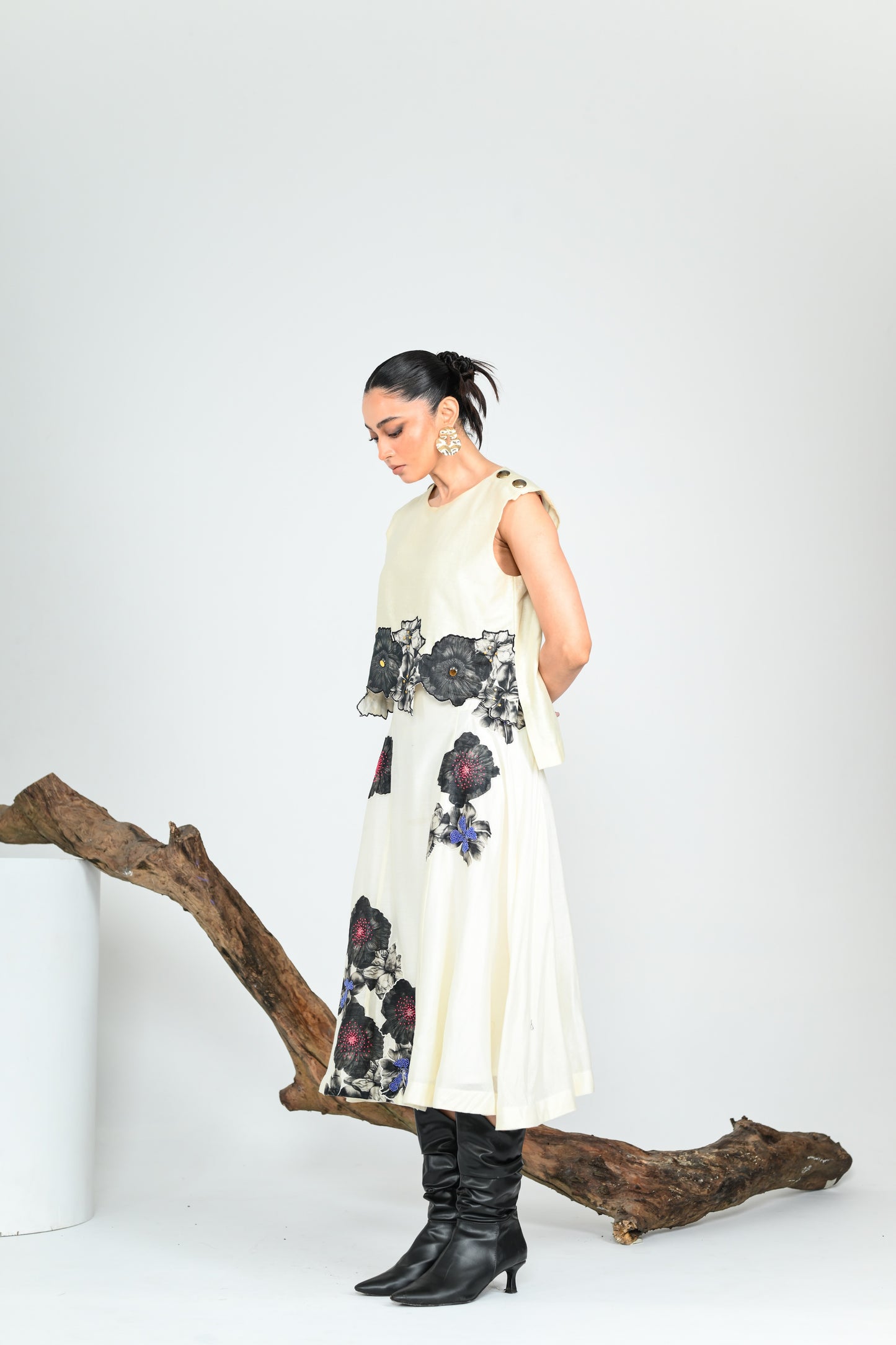 ANTHRACITE BLOSSOM SKIRT SET