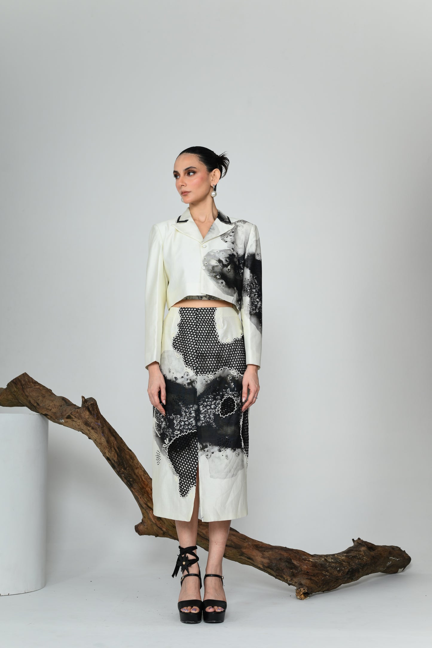 SNOWDROP CROP BLAZER