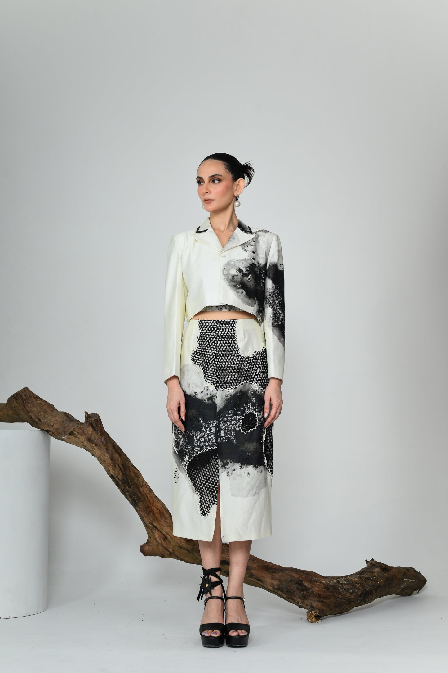 FROST GRID SKIRT