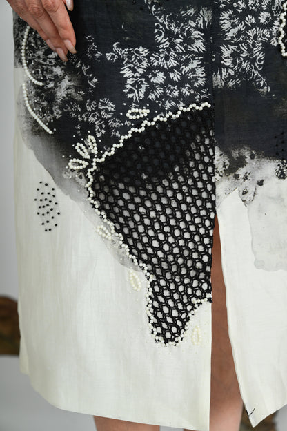 FROST GRID SKIRT
