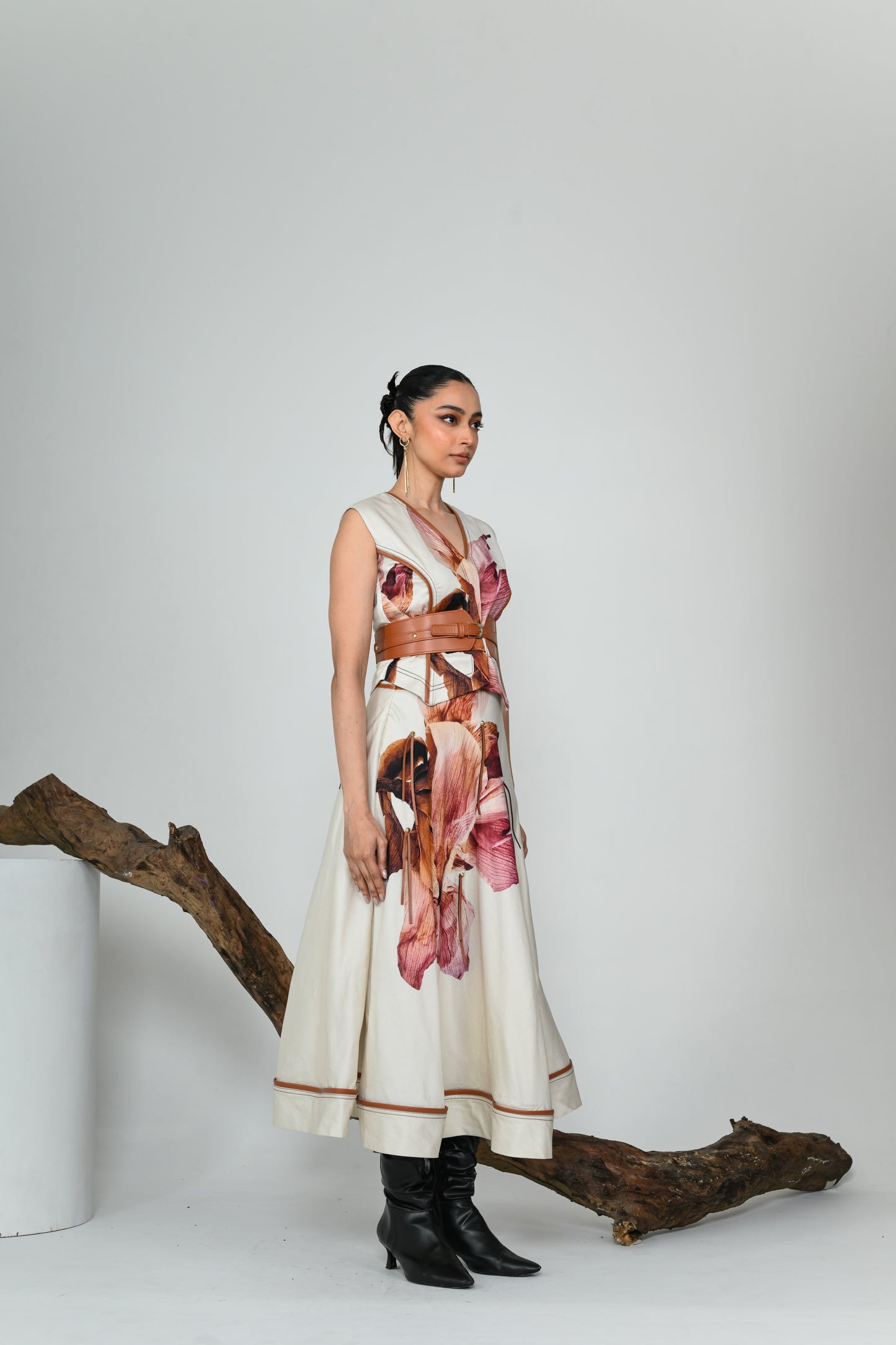 PETALS AFTER TIME' SKIRT SET