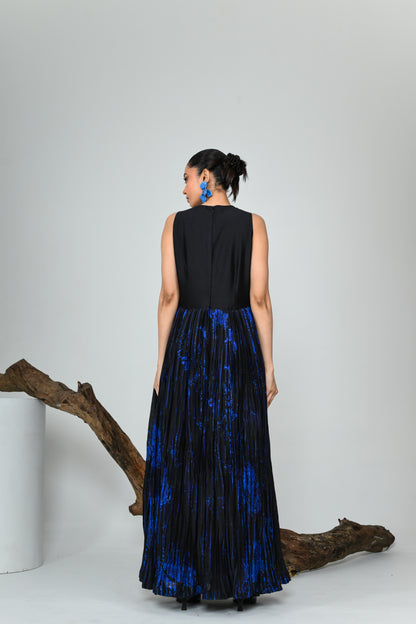 THE DNA GATHERED GOWN