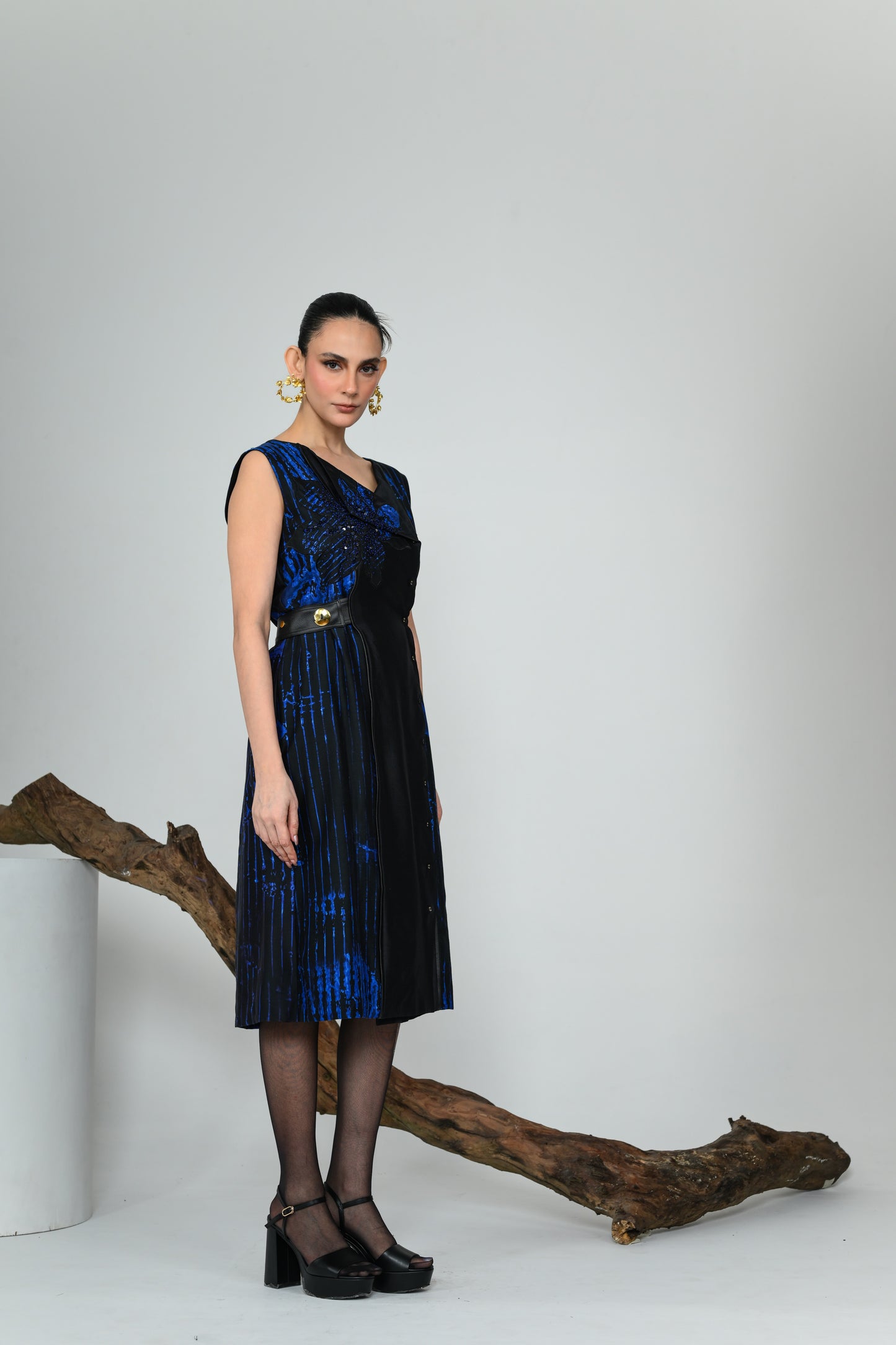 HELIX BELTED DRESS