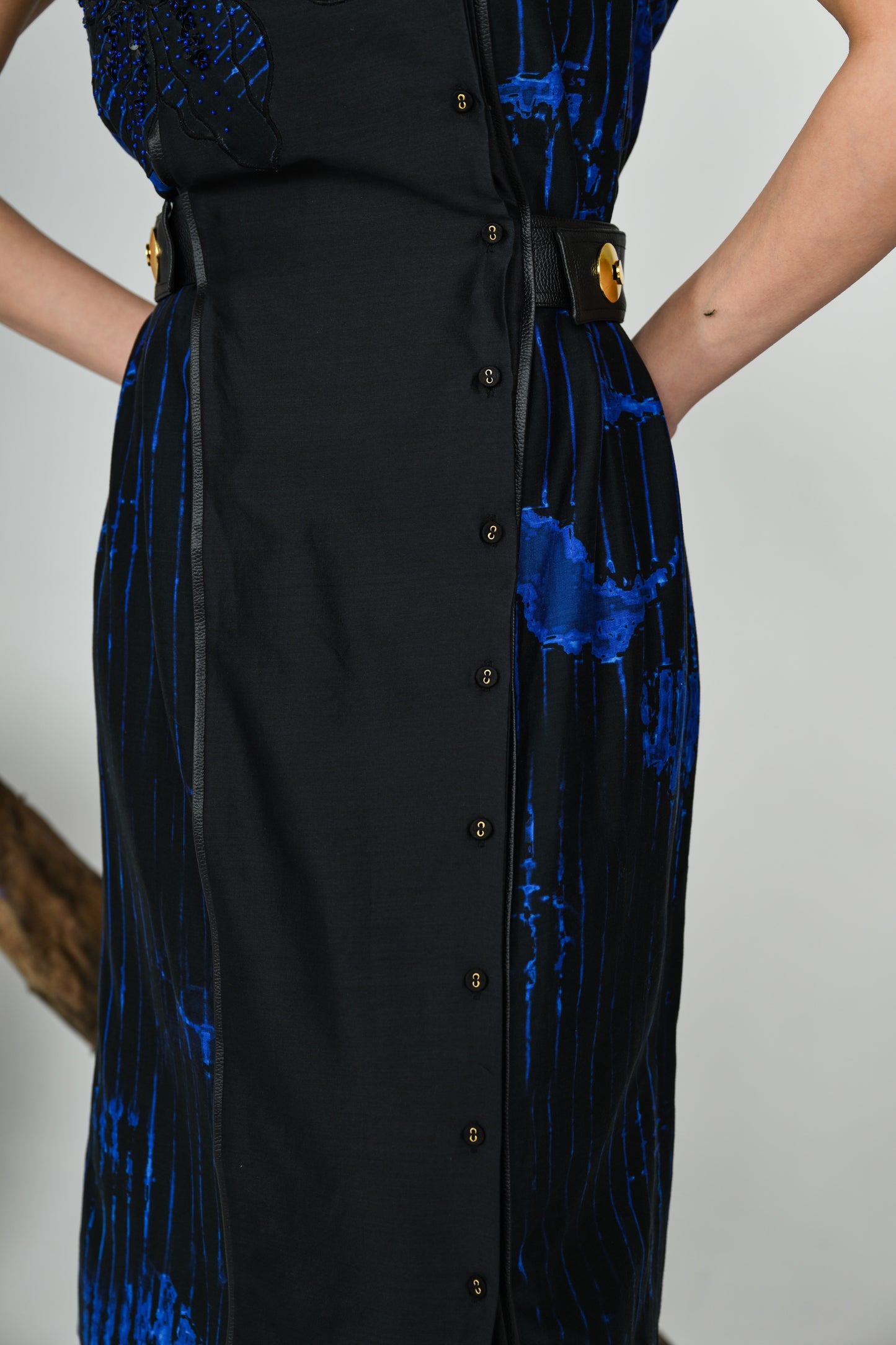 HELIX BELTED DRESS