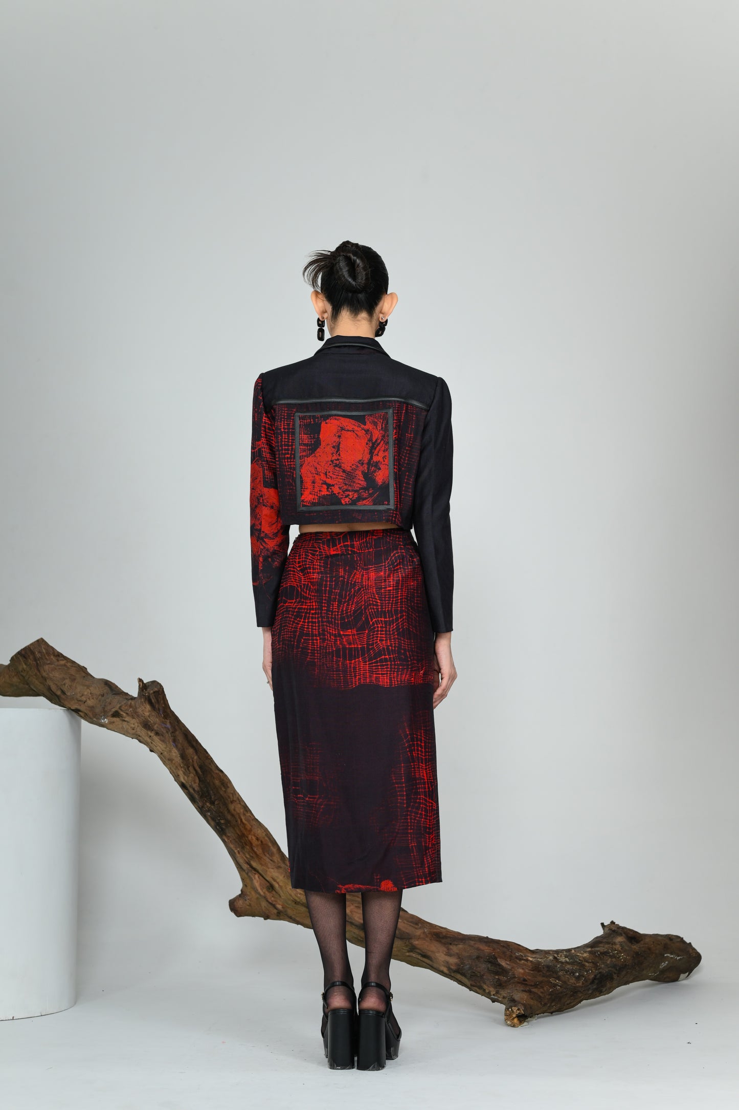 EMBERLINES SKIRT SET
